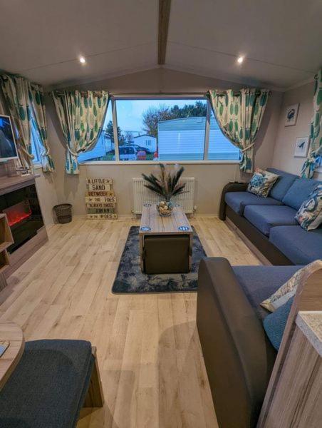 The Fishing Boat Hotel Port Seton Exterior foto
